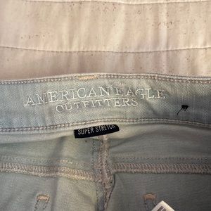size 4 American eagle jeans